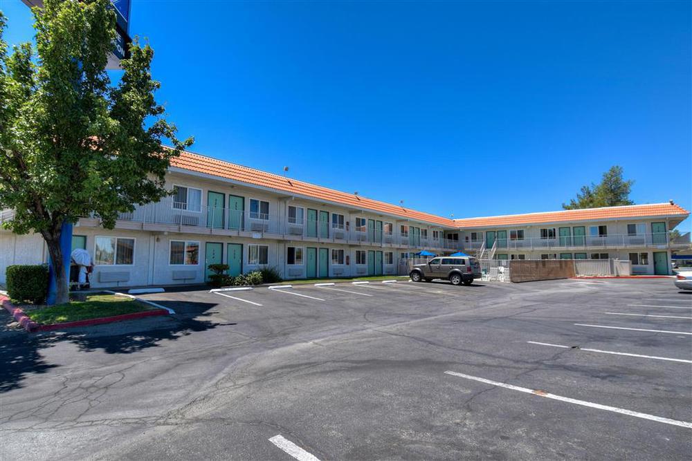 Motel 6-Lancaster, Ca Buitenkant foto
